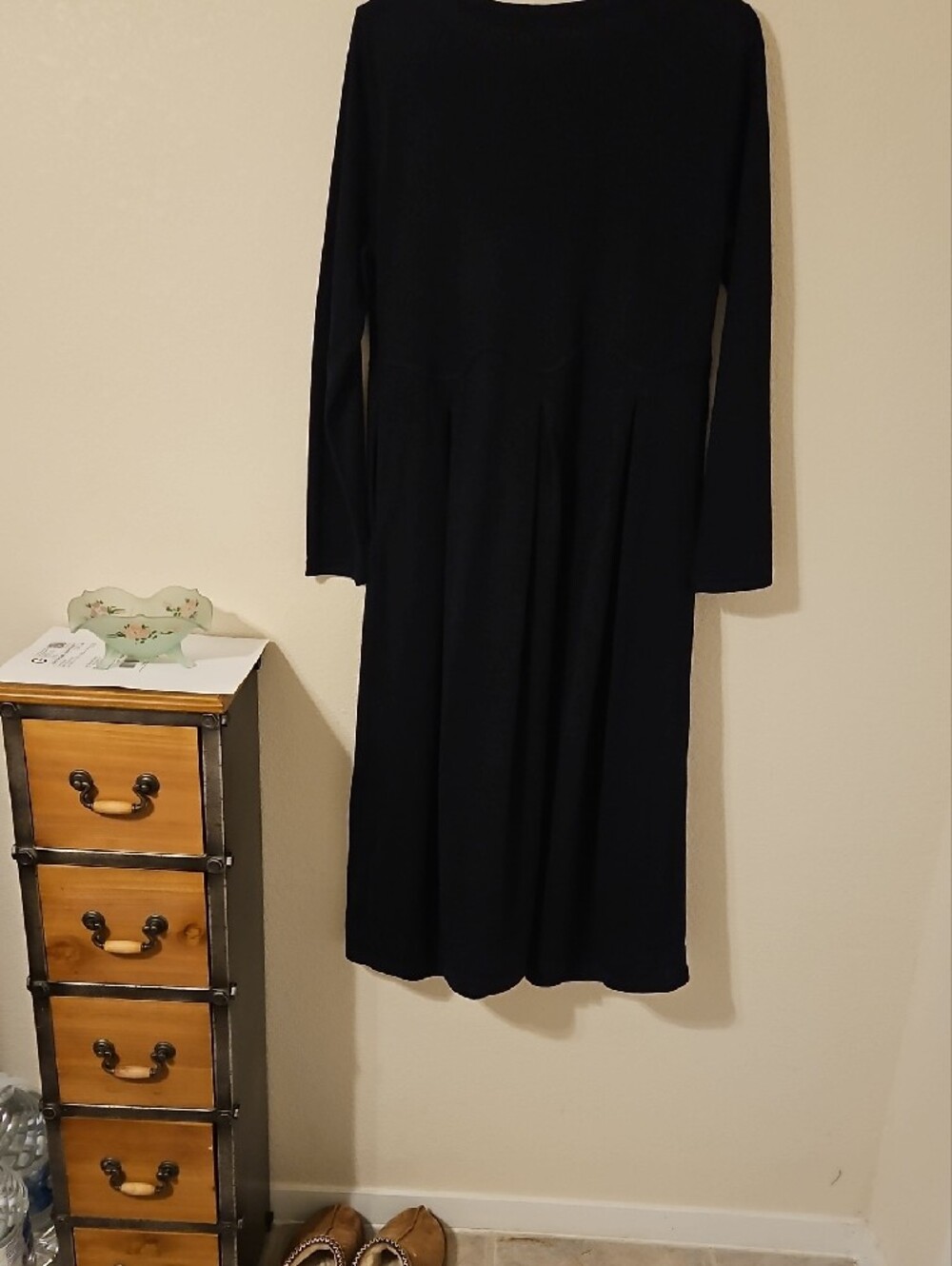 Lintico Women's Wool Black Long-Sleeve Midi Dress NWT Size M - Picture 6 of 7